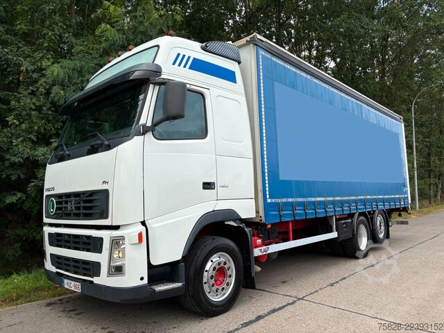 Plattewagen met zeil VOLVO FH480 / 6x2 / Liftachse