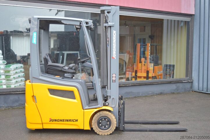 Jungheinrich EFG 215 Jungheinrich EFG 215