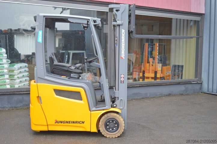 Jungheinrich EFG 215 Jungheinrich EFG 215