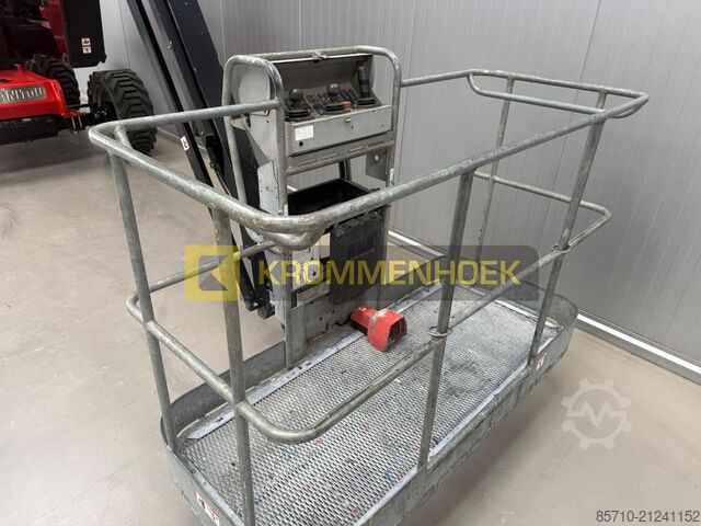 Articulated boom lift Manitou 180 ATJ