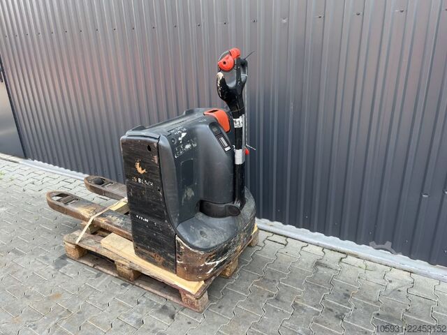 Kézi raklapemelő Linde T16