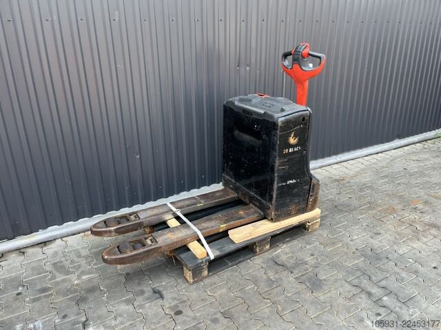 Kézi raklapemelő Linde T16