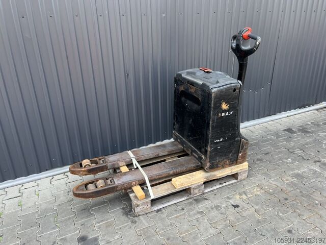 Kézi raklapemelő Linde T16