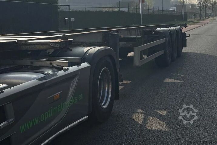 Transport kontenerowy Fruehauf Containertransport