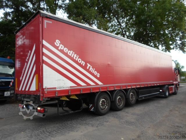 Semi-remorque bâchée SCHWARZMÜLLER Tautliner/ Quick Slider/Getränke