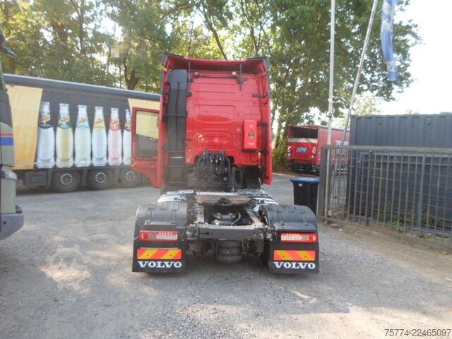 Volumen SZM VOLVO FH 500/ Globetrotter/ Low Deck