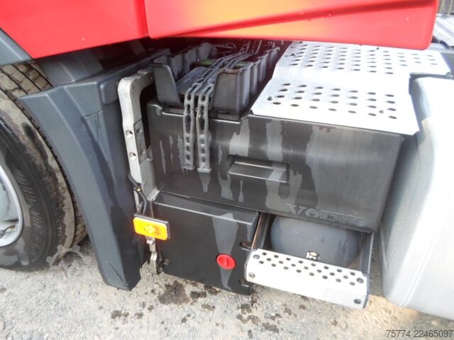 Volumen SZM VOLVO FH 500/ Globetrotter/ Low Deck