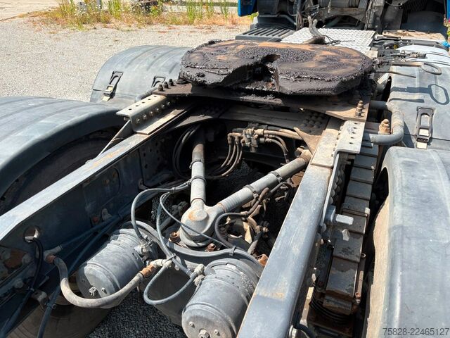 Standard SZM VOLVO FH16  660 / BLATT / Retarder/ 70 To GG./ Kipphyd