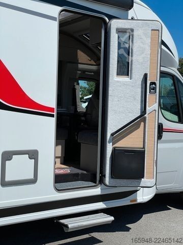 Teilintegriertes Wohnmobil BÜRSTNER Campeo TD 691 G | Autom. | Solar | Markise |