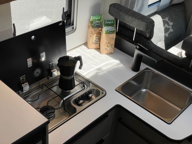 Teilintegriertes Wohnmobil BÜRSTNER Campeo TD 691 G | Autom. | Solar | Markise |