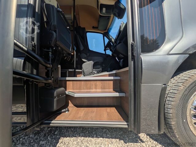 Minibus MERCEDES-BENZ Sprinter 519 23+1 Klima Standheizung Ahk El. Tür