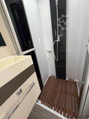 Half-integraal camper CHAUSSON Welcome 737 Klima, SAT/TV, Solar