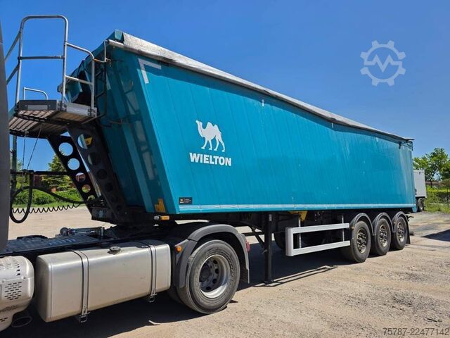 Kippers oplegger WIELTON 50 cbm Getreidemulde, Pendelklappe,Kornschieber