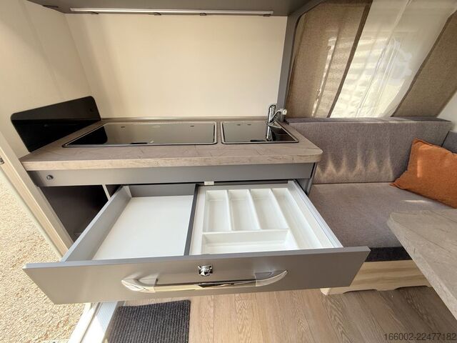 Campingvogn HOBBY De Luxe 400 SFe Modelljahr 2027 ausgestellt!