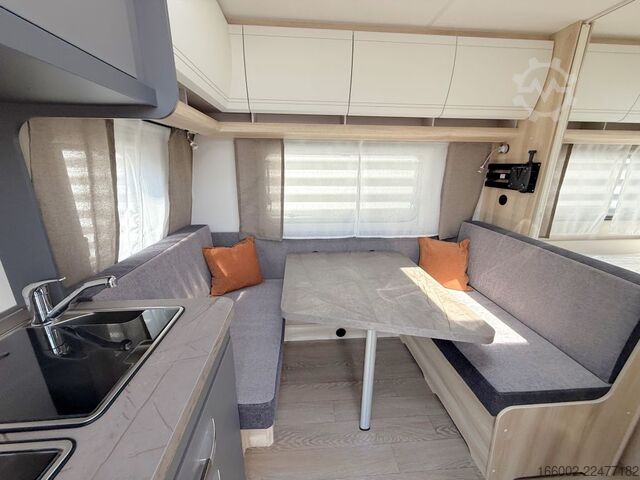 Campingvogn HOBBY De Luxe 400 SFe Modelljahr 2027 ausgestellt!
