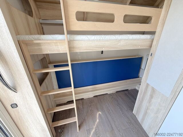 Campingvogn HOBBY De Luxe 490 KMF Modelljahr 2027 ausgestellt!