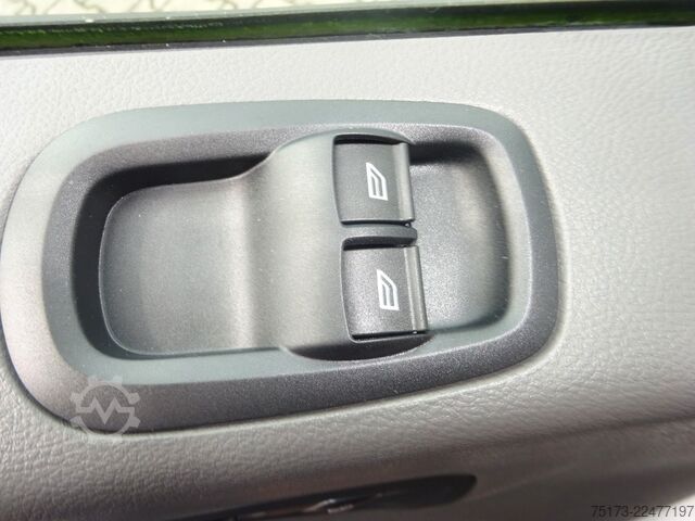 Minibus FORD Transit Kombi 350 L2H2 Trend Autm SYNC4 ACC Kam