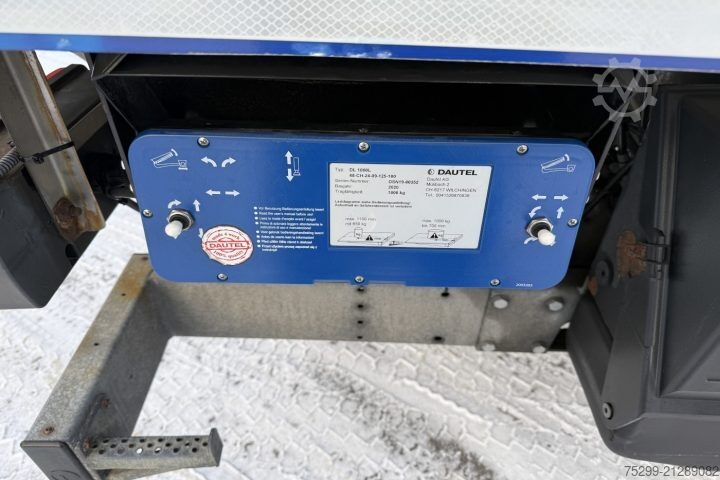 Koelwagen Mercedes-Benz Atego 1022 4x2 Kühlkoffer+HB / Swiss-Vehicle