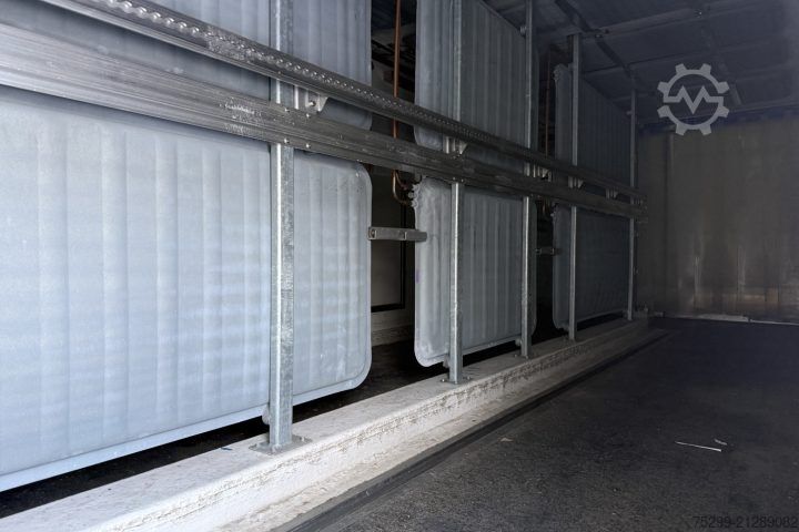 Koelwagen Mercedes-Benz Atego 1022 4x2 Kühlkoffer+HB / Swiss-Vehicle