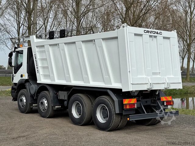Ανατρεπόμενο φορτηγό Iveco Trakker AD410T42H Tipper Truck