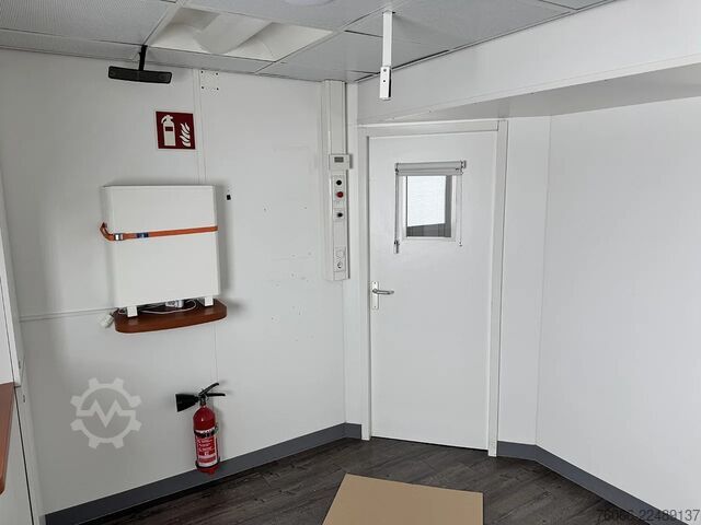 Smit STO-1030 medicinsk hospitalstrailer Smit STO-1030 Medical Hospital Trailer