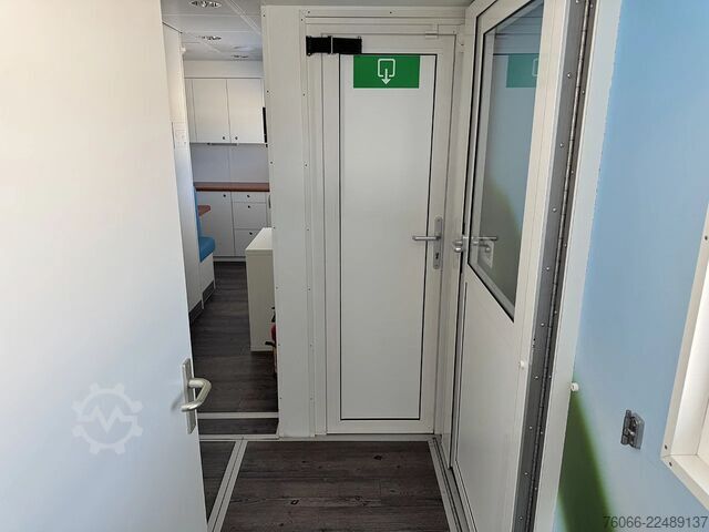Smit STO-1030 medicinsk hospitalstrailer Smit STO-1030 Medical Hospital Trailer