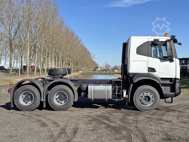 Standard-SZM Iveco T-Way AT720T47TH Tractor Head (10 units)