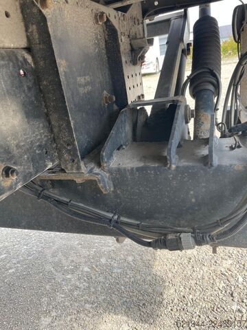 Box truck MAN TGL 12.250 Koffer Ladebordwand BÄR Navi