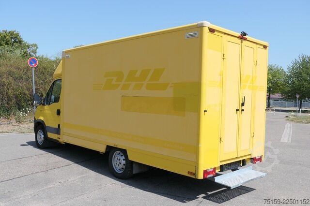 Skåpbil iveco Daily 35 S11 C30C AUTOMATIK KAMERA Regale LUFT DURCHGANG EURO-5 CoC