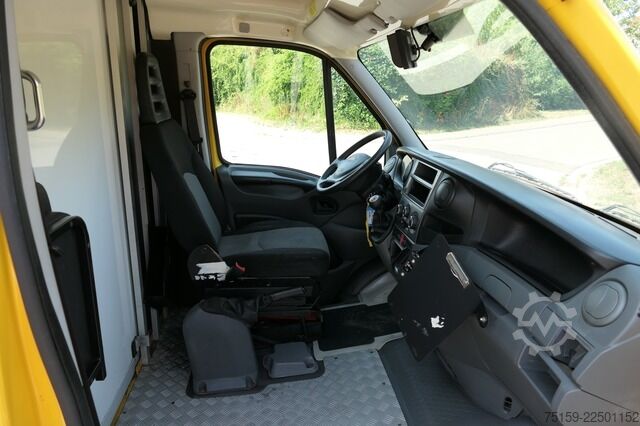 Skåpbil iveco Daily 35 S11 C30C AUTOMATIK KAMERA Regale LUFT DURCHGANG EURO-5 CoC