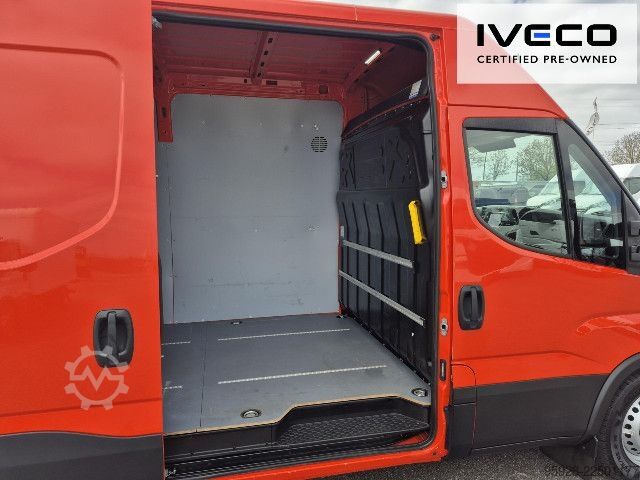 Kassevogn IVECO 35S14 V