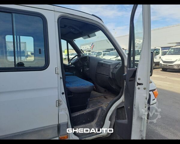 Miniautocarro IVECO 35C11 - CENTINA  ALZA E ABBASSA