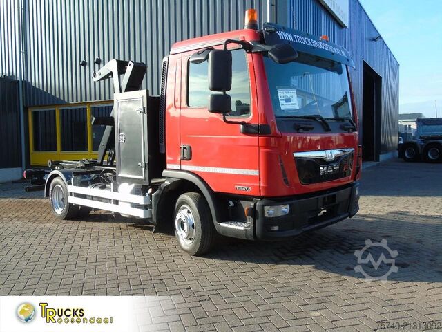 Containertransport (haakarmsysteem) MAN TGL 8.150 + EURO 6