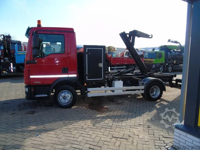Containertransport (haakarmsysteem) MAN TGL 8.150 + EURO 6