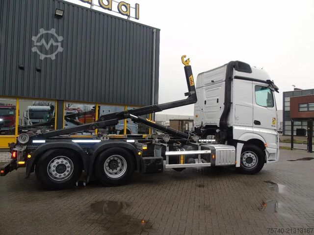 System med krogarm Mercedes-Benz Actros
