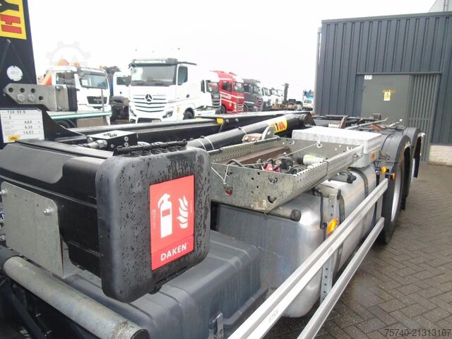 System med krogarm Mercedes-Benz Actros