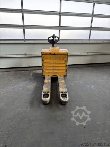 Elektrické paletové vozíky Jungheinrich EJE 225
