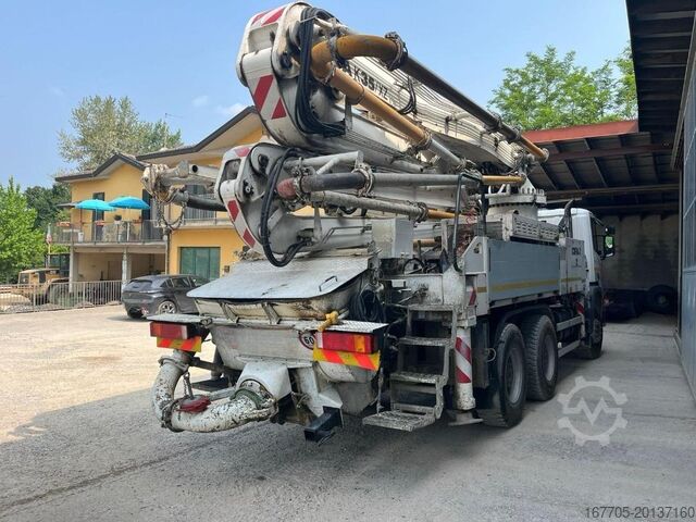 Automatické čerpadlo na beton SCANIA P 114-380