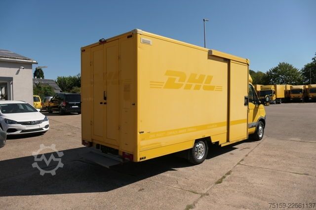 Vrachtwagen met bakwagen iveco Daily 35 S11 C30C AUTOMATIK KAMERA Regale LUFT DURCHGANG EURO-5 CoC