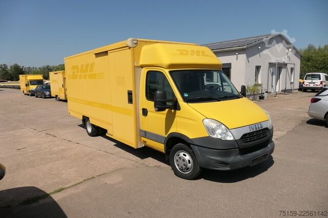 Vrachtwagen met bakwagen iveco Daily 50C15 COC