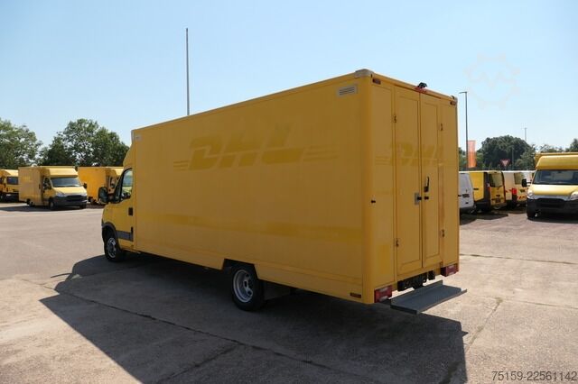 Vrachtwagen met bakwagen iveco Daily 50C15 COC