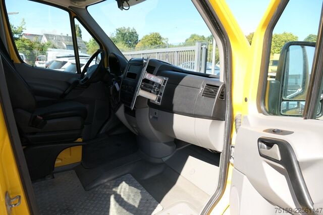 Vrachtwagen met bakwagen mercedes-benz SPRINTER 310 CDI MAXI EURO-5 KOFFER REGALE KAMERA DURCHGANG COC
