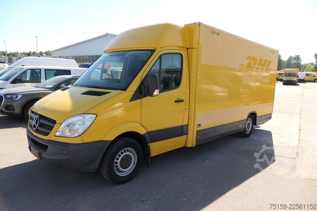 Vrachtwagen met bakwagen mercedes-benz SPRINTER 310 CDI MAXI EURO-5 KOFFER REGALE KAMERA DURCHGANG COC