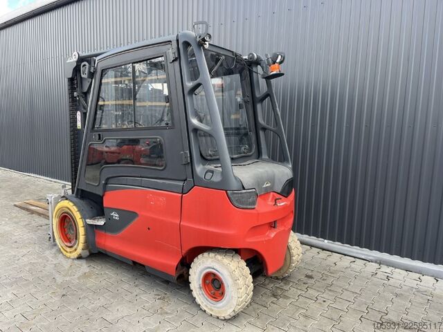 Electric 4-wheel forklift Linde E40HL-01/600