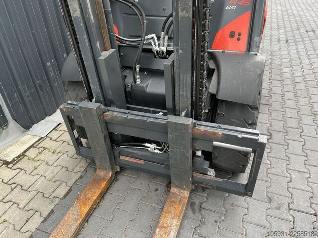 Dízelüzemű targoncá Linde H45D-02