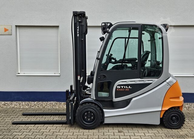 Stivuitor electric – puține ore de funcționare – cu a patra valvă STILL RX 60-35