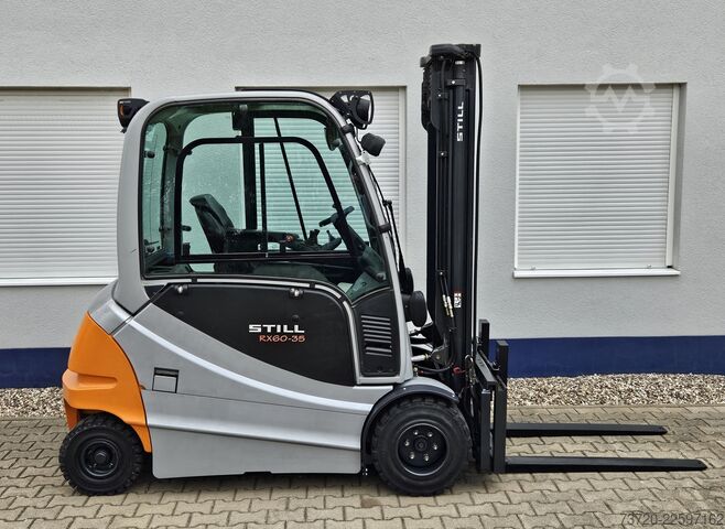 Stivuitor electric – puține ore de funcționare – cu a patra valvă STILL RX 60-35