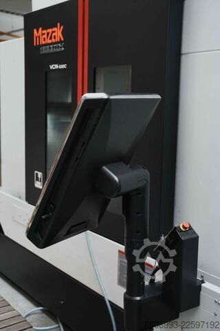 Centru vertical de prelucrare Mazak VCN 530 C SmoothG