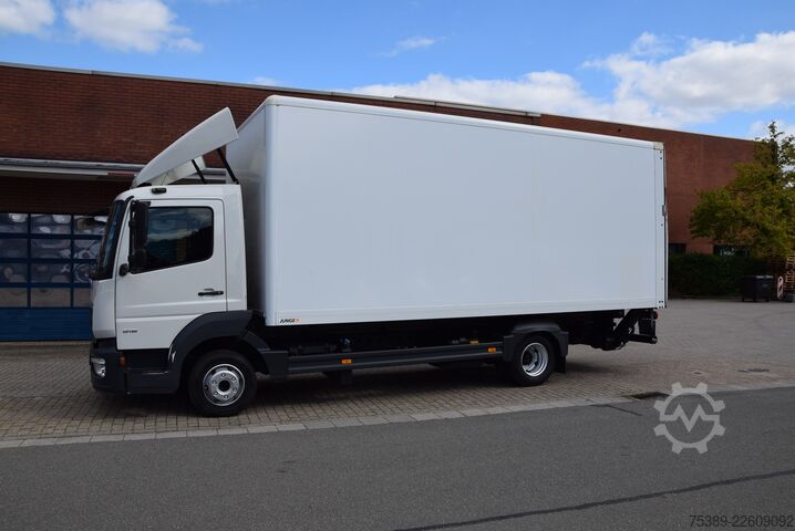 Box van Mercedes-Benz Atego II  818 Koffer LBW 1500KGAutomatik Tempo