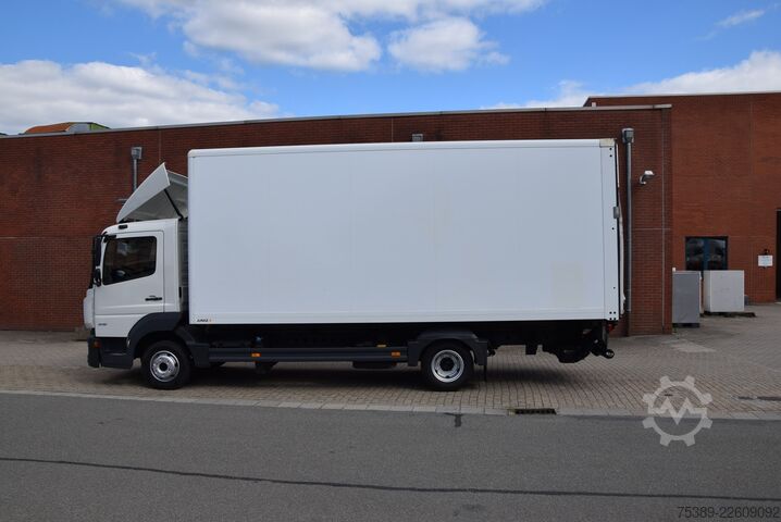 Box van Mercedes-Benz Atego II  818 Koffer LBW 1500KGAutomatik Tempo